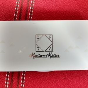 Ofra x Madison Miller cheek palette